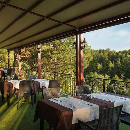 Hotell Magus Kladnitsa