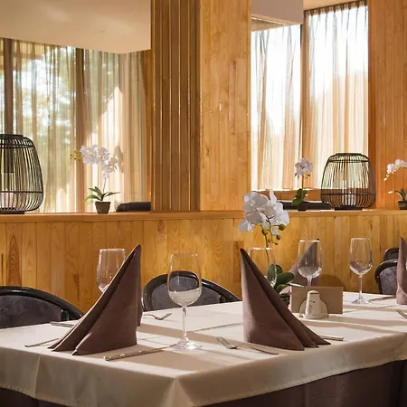 Magus Hotell Kladnitsa