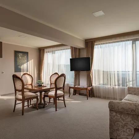 Hotel Magus